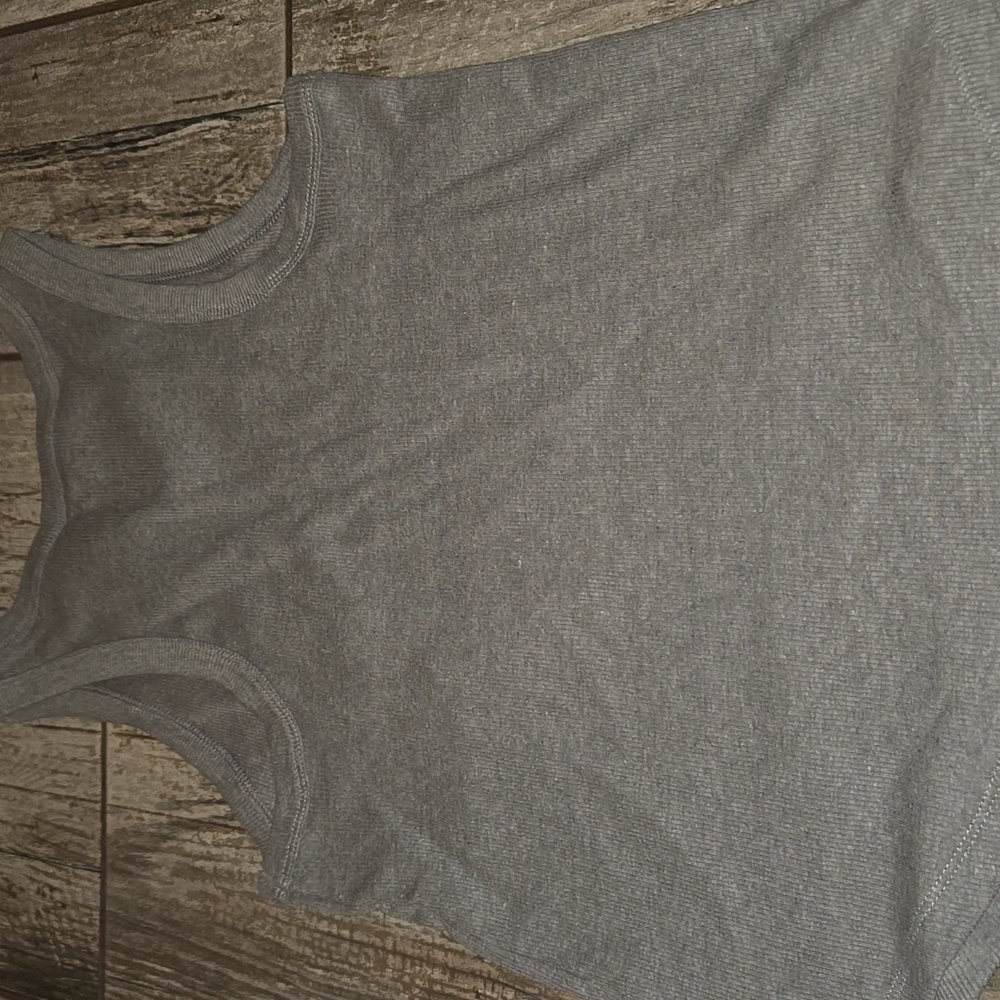SO Charcoal Ribbed Tank - Picture 3 of 3